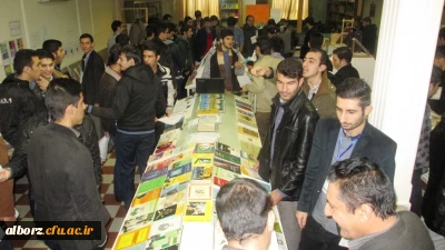 برگزاری نمایشگاه آثار و فعالیت های کانون ها و انجمن های علمی  در پردیس حکیم فردوسی