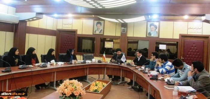 برگزاری مراسم گرامیداشت هفته پژوهش
 در پردیس حکیم فردوسی 2