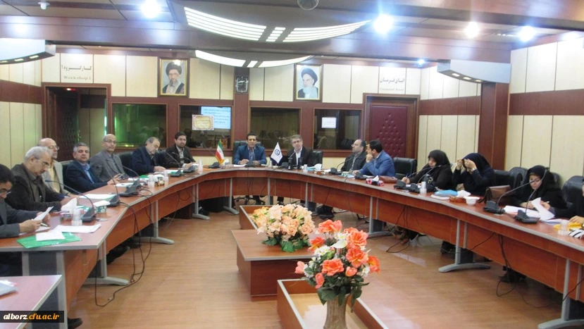 برگزاری دوره آموزشی مدرسان کارورزی پردیس های استان البرز
 3