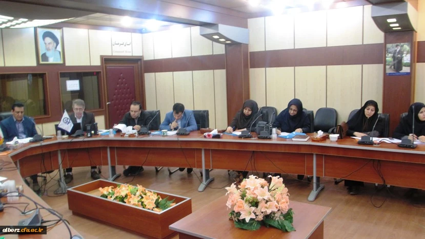 برگزاری دوره آموزشی مدرسان کارورزی پردیس های استان البرز
 4