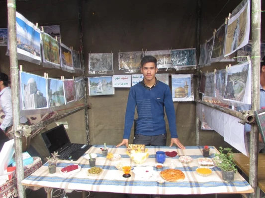 حضور دکتر پرویز کردوانی استاد برتر، چهره ماندگار در رشته جغرافیا و پدر کویرشناسی ایران در نشست تخصصی با عنوان نقش آموزش در حل چالش­های زیست محیطی ایران (بحران آب) با همت انجمن علمی جغرافی در پردیس حکیم فردوسی
 10