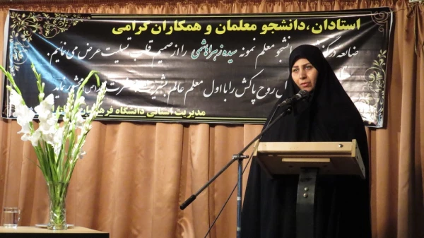 مراسم عزاداری سیده زهرا هاشمی
 3