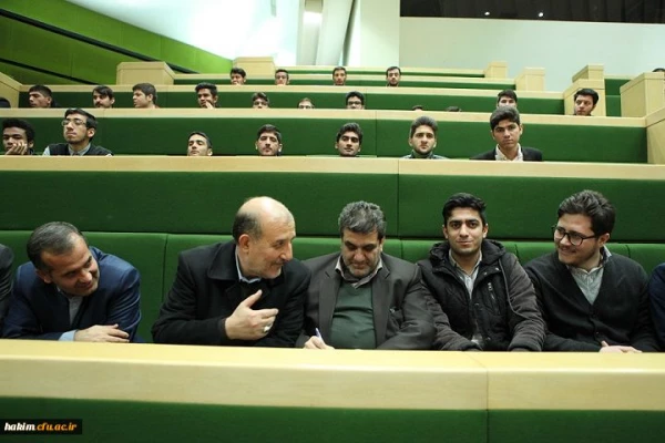 بازدید دانشجو معلمان استان البرز از خانه ملت
 3