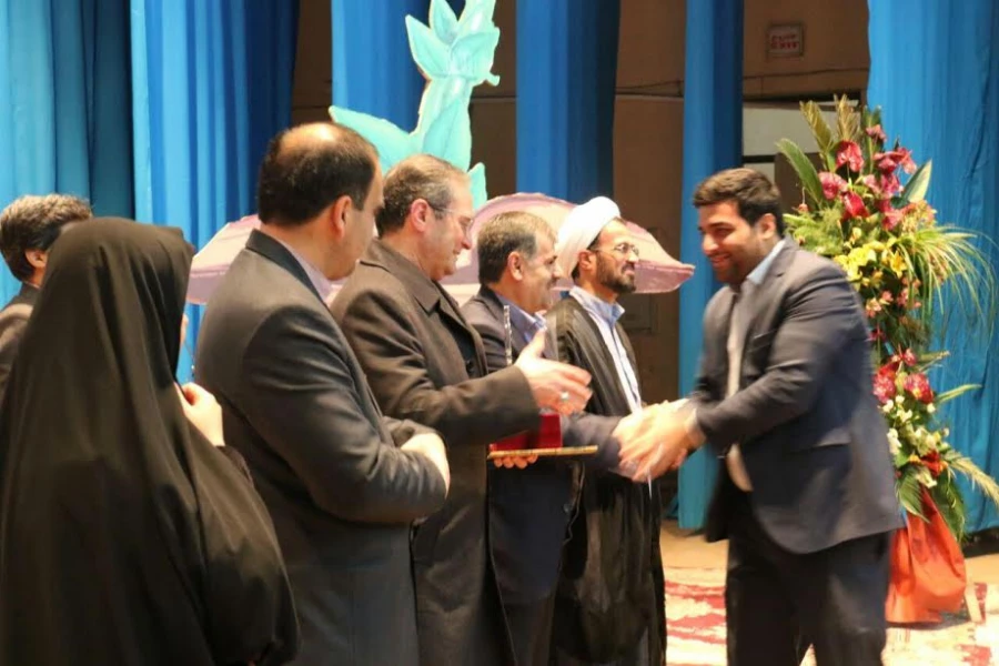 برگزاری نخستین جشنواره ملی نوآوری های علمی و پژوهشی دانشجومعلمان
 3