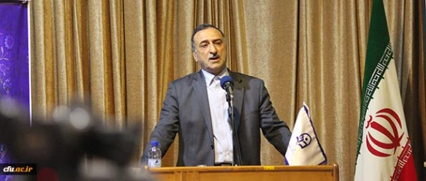 وزیر آموزش و پرورش در دیدار نورورزی با همکاران دانشگاه فرهنگیان عنوان کرد:
نقش دانشگاه فرهنگیان در تولید و اشتغال، تربیت معلمانی با وظیفه پرورش شایستگی در نسل آینده است 2