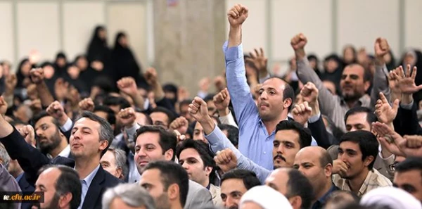 در روز بسیج اساتید انجام شد:
دیدار جمعی از استادان، نخبگان و پژوهشگران دانشگاه ها با رهبر انقلاب 2