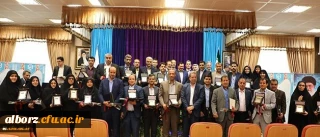 تجلیل از معاون آموزشی، پژوهشی و فرهنگی پردیس به عنوان کارمند نمونه کشوری دانشگاه فرهنگیان