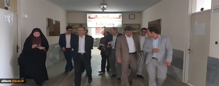 دکتر علی باقرطاهری نیا معاون پژوهشی و فناوری دانشگاه فرهنگیان در مدیریت پردیس های استان البرز

 دانشگاه فرهنگیان سرچشمه آب زلال به رودخانه تعلیم و تربیت است. 5