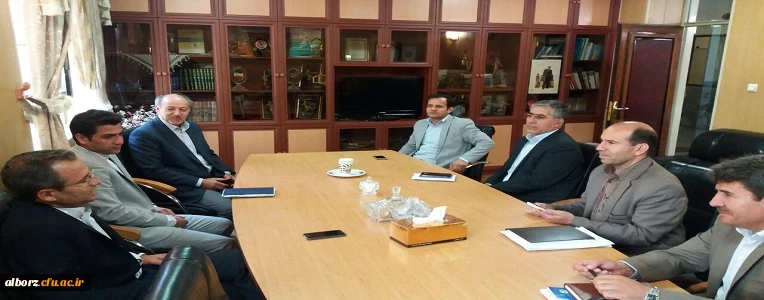 دکتر علی باقرطاهری نیا معاون پژوهشی و فناوری دانشگاه فرهنگیان در مدیریت پردیس های استان البرز

 دانشگاه فرهنگیان سرچشمه آب زلال به رودخانه تعلیم و تربیت است. 8