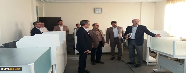 دکتر علی باقرطاهری نیا معاون پژوهشی و فناوری دانشگاه فرهنگیان در مدیریت پردیس های استان البرز

 دانشگاه فرهنگیان سرچشمه آب زلال به رودخانه تعلیم و تربیت است. 12