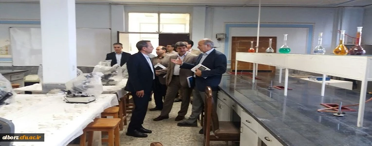 دکتر علی باقرطاهری نیا معاون پژوهشی و فناوری دانشگاه فرهنگیان در مدیریت پردیس های استان البرز

 دانشگاه فرهنگیان سرچشمه آب زلال به رودخانه تعلیم و تربیت است. 19