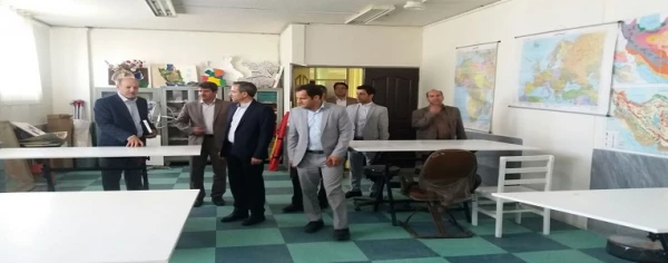 دکتر علی باقرطاهری نیا معاون پژوهشی و فناوری دانشگاه فرهنگیان در مدیریت پردیس های استان البرز

 دانشگاه فرهنگیان سرچشمه آب زلال به رودخانه تعلیم و تربیت است. 8