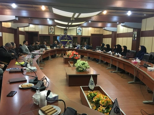 اولین نشست علمی ـ تخصصی گفتمان کیفیت با موضوع دانشجوپروری و تربیت اخلاقی 

 3