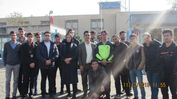 دانشجو معلمان پردیس حکیم فردوسی از سازمان هواشناسی کشور بازدید کردند.

 3