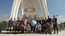 بازدید علمی از سازمان جغرافیایی، باغ موزه دفاع مقدس و پل طبیعت برگزار شد

 2