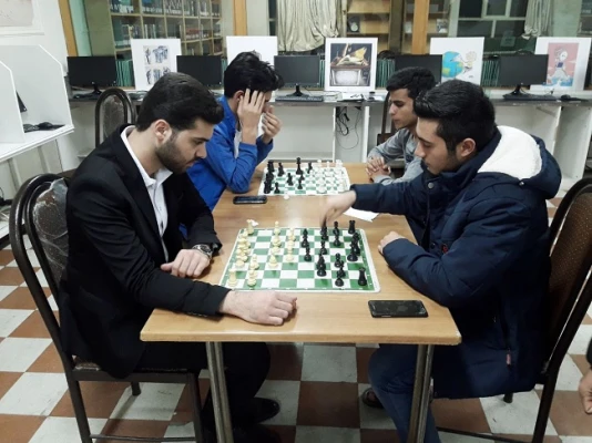 برگزاری مسابقات شطرنج به مناسبت روز دانشجو 3