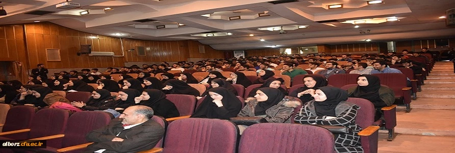 حضور دکتر کمال پور نائب، رئیس محترم کمیسیون قضائی مجلس شورای اسلامی در پردیس حکیم فردوسی
 5