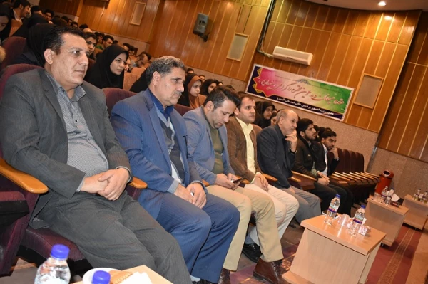 برگزاری همایش "عملکرد قوه قضائیه در 40 سالگی انقلاب اسلامی"


حضور دکتر کمال پور نائب رئیس محترم کمیسیون قضائی مجلس 


 پردیس حکیم فردوسی استان البرز 4