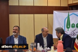 رونمایی تمبر نکوداشت یکصدمین سال تربیت معلم در ایران
 5