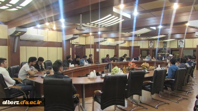 جلسه کمیته فرهنگی با موضوع نحوه امداد رسانی به سیل زدگان در پردیس حکیم فردوسی البرز برگزار گردید