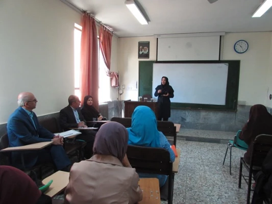 برگزاری جشنواره الگوهای برتر تدریس در پردیس حکیم فردوسی البرز
 4