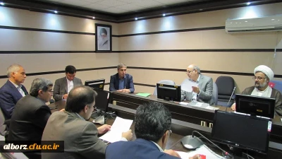 برگزاری جلسه مربوط به تخصیص زمین برای احداث دانشگاه فرهنگیان