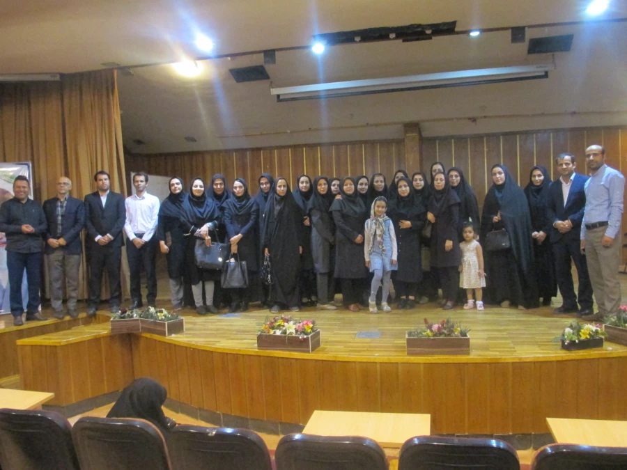 برگزاری  کارگاه های حضوری پودمان فرهنگی
 5