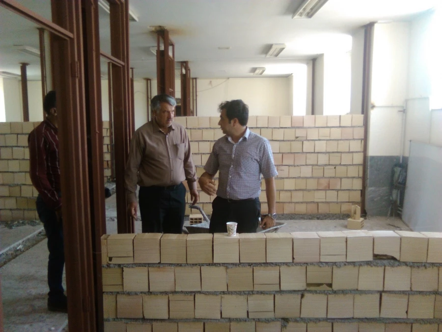 بازدید مهندس قانی، ناظرفنی و عمرانی اداره کل نوسازی وتجهیز مدارس استان از پروژه ساخت خوابگاههای دانشجویی در پردیس حکیم فردوسی البرز
 4