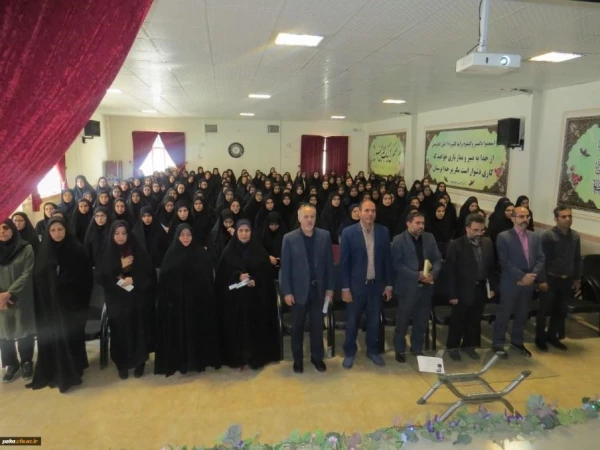 برگزاری مراسم استقبال از نو دانشجو معلمان در پردیس امیرکبیر
 4