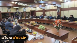 تکریم، تودیع و معارفه بازنشستگان و همکاران جدید الورود پردیس حکیم فردوسی ، مدیریت استانی  و دفترنهاد نمایندگی مقام معظم رهبری(مدظله)

 6