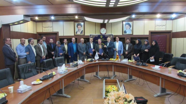 تکریم، تودیع و معارفه بازنشستگان و همکاران جدید الورود پردیس حکیم فردوسی ، مدیریت استانی  و دفترنهاد نمایندگی مقام معظم رهبری(مدظله)

 15