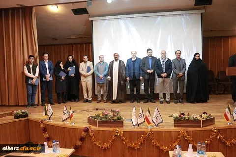 برگزاری مراسم گرامیداشت هفته پژوهش
 13