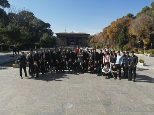 جاذبه های گردشگری و تاریخی استان و شهر اصفهان
 2