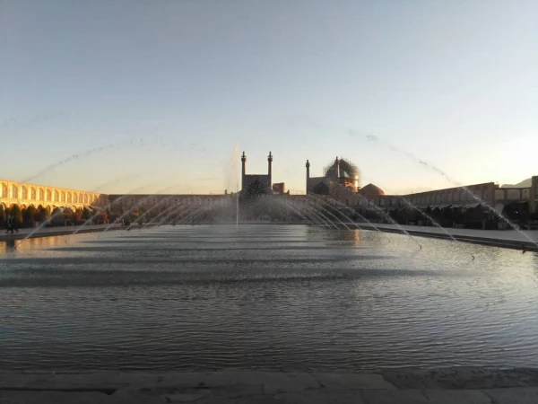 جاذبه های گردشگری و تاریخی استان و شهر اصفهان
 3