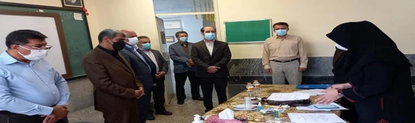 بازدید دکتر قاسمی، مدیرکل آموزش و پرورش استان البرز، از روند مصاحبه پذیرفته شدگان آزمون سراسری  3