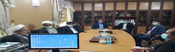 بازدید حجت الاسلام و المسلمین حاج آقا تقوی  از پردیس حکیم فردوسی استان البرز 2