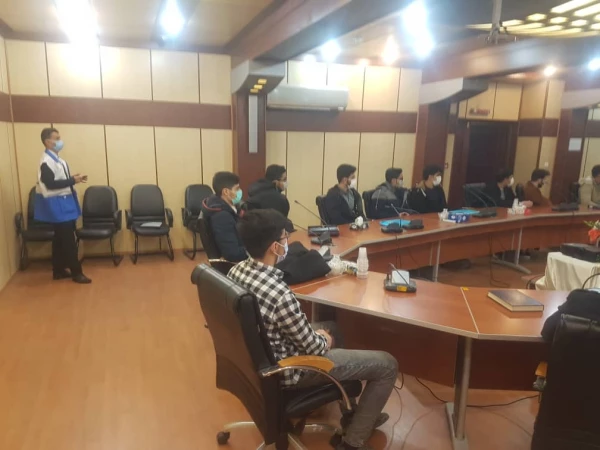 از سرگیری آموزش حضوری کلاس های دانشجویان پردیس های حکیم فردوسی و امیرکبیر البرز 12