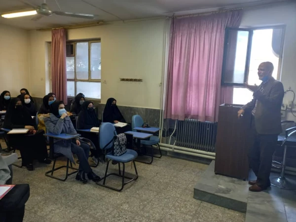 استمرار برگزاری کلاس های حضوری دانشگاه فرهنگیان استان البرز 5