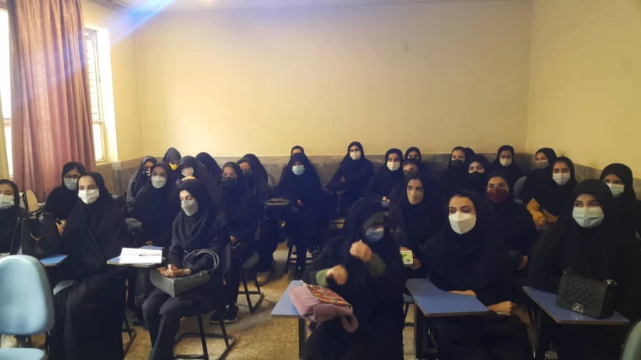 استمرار برگزاری کلاس های حضوری دانشگاه فرهنگیان استان البرز 11