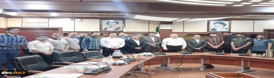 تقدیر از اساتید تاریخ پردیس حکیم فردوسی توسط انجمن دانشجویی رشته تاریخ  2