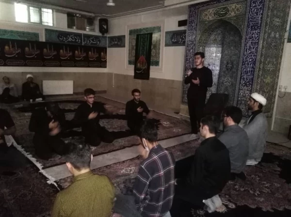 برپایی موکب هیئت دانشجویی قمر بنی هاشم و برگزاری مراسم عزاداری سید و سالار شهیدان  4