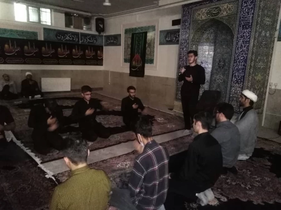 برپایی موکب هیئت دانشجویی قمر بنی هاشم و برگزاری مراسم عزاداری سید و سالار شهیدان  4