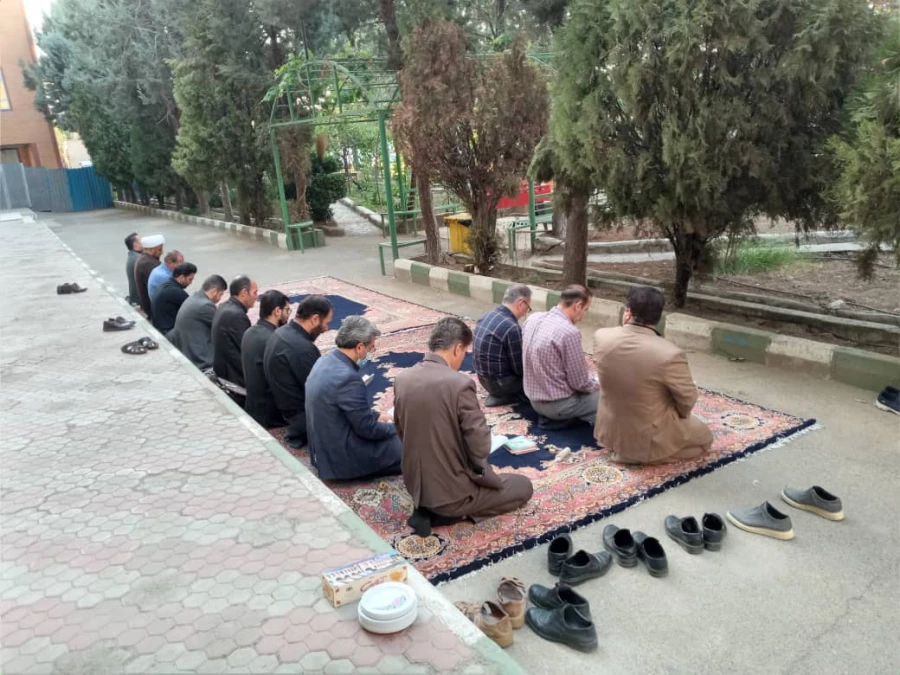 برپایی موکب هیئت دانشجویی قمر بنی هاشم و برگزاری مراسم عزاداری سید و سالار شهیدان  5