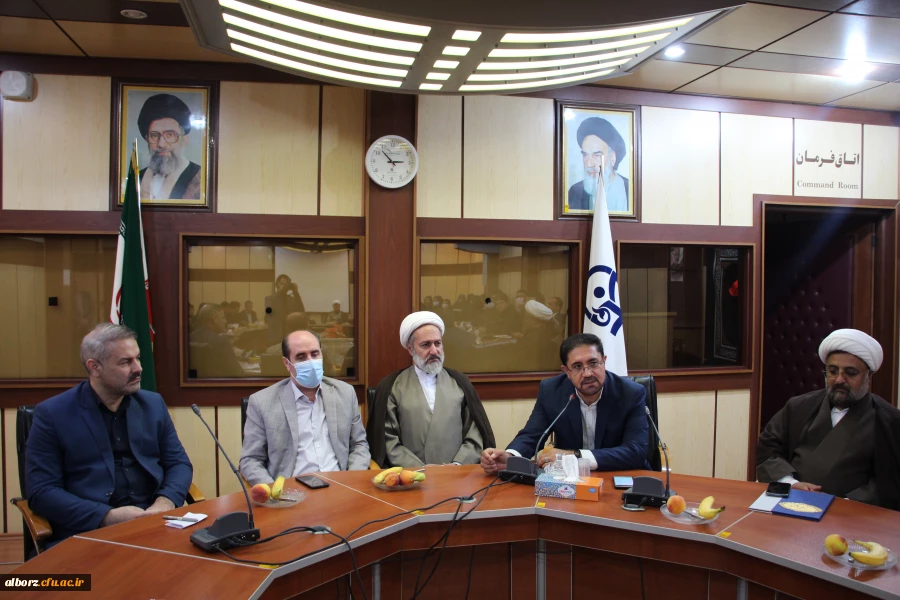 آیین تکریم و معارفه سرپرست مدیریت امور پردیس های استان البرز
 5