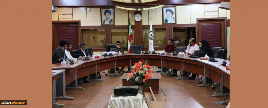 جلسه ی همفکری با هلال احمر فردیس برگزار گردید. 2