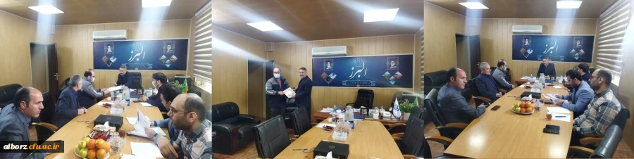 تفاهم نامه همکاری خدمات پزشکی درمانی به منظور ارتقای سطح بهداشت و سلامت فی مابین دانشگاه فرهنگیان پردیس حکیم فردوسی البرز با پزشک عمومی جناب آقای دکتر سید محمدهادی زینعلی منعقد گردید. 2