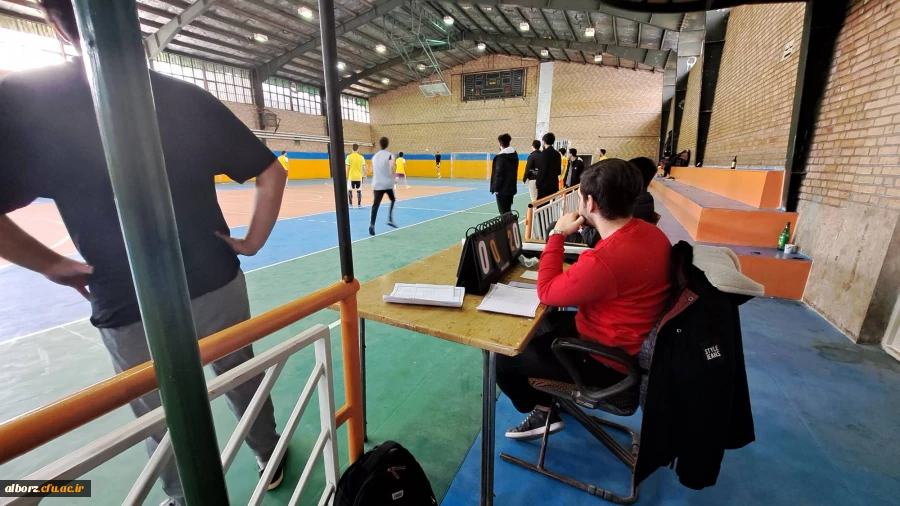 برگزاری لیگ فوتسال پردیس حکیم فردوسی 4