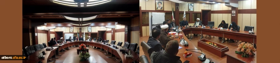 جلسه شورای فرهنگی اجتماعی با حضور مدیریت محترم پردیس های استان و اعضای شورا در سالن همایش پردیس حکیم فردوسی برگزار  گردید. 2