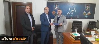نشست مشترک بین دانشگاه فرهنگیان و کمیته امداد استان البرز