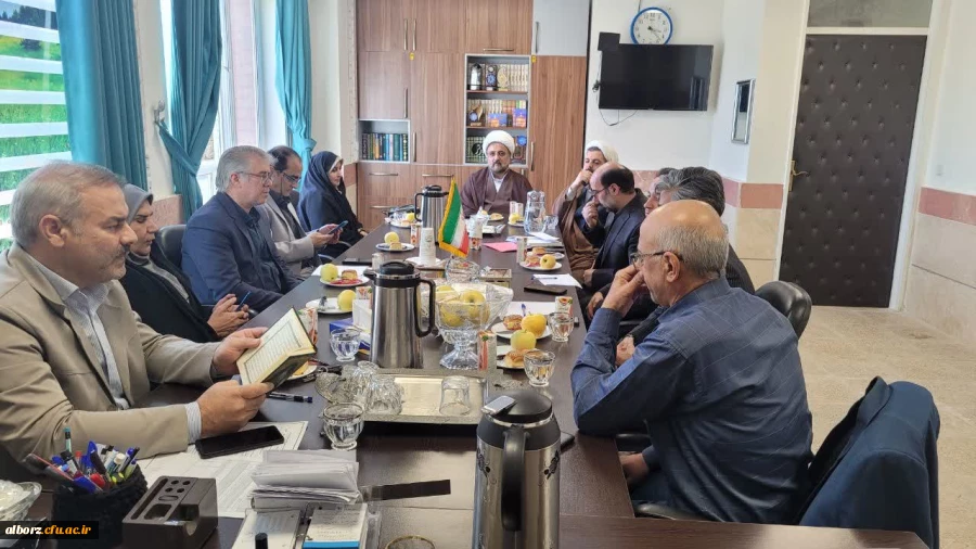 نشست هم اندیشی اساتید دانشگاه فرهنگیان 2